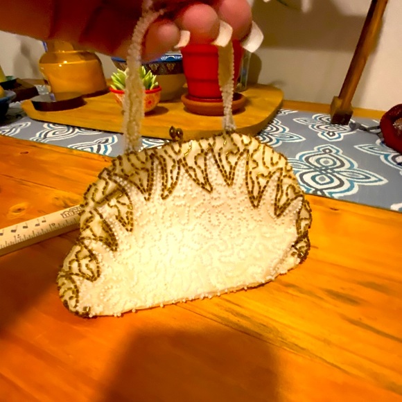 Accessories - Vintage beaded purse
